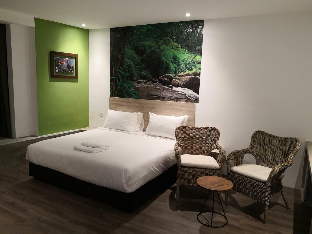 H Boutique Hotel Xplorer Loke Yew Kuala Lumpur Exteriör bild