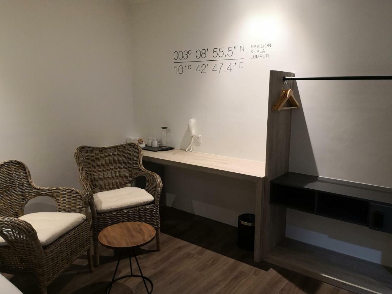 H Boutique Hotel Xplorer Loke Yew Kuala Lumpur Exteriör bild