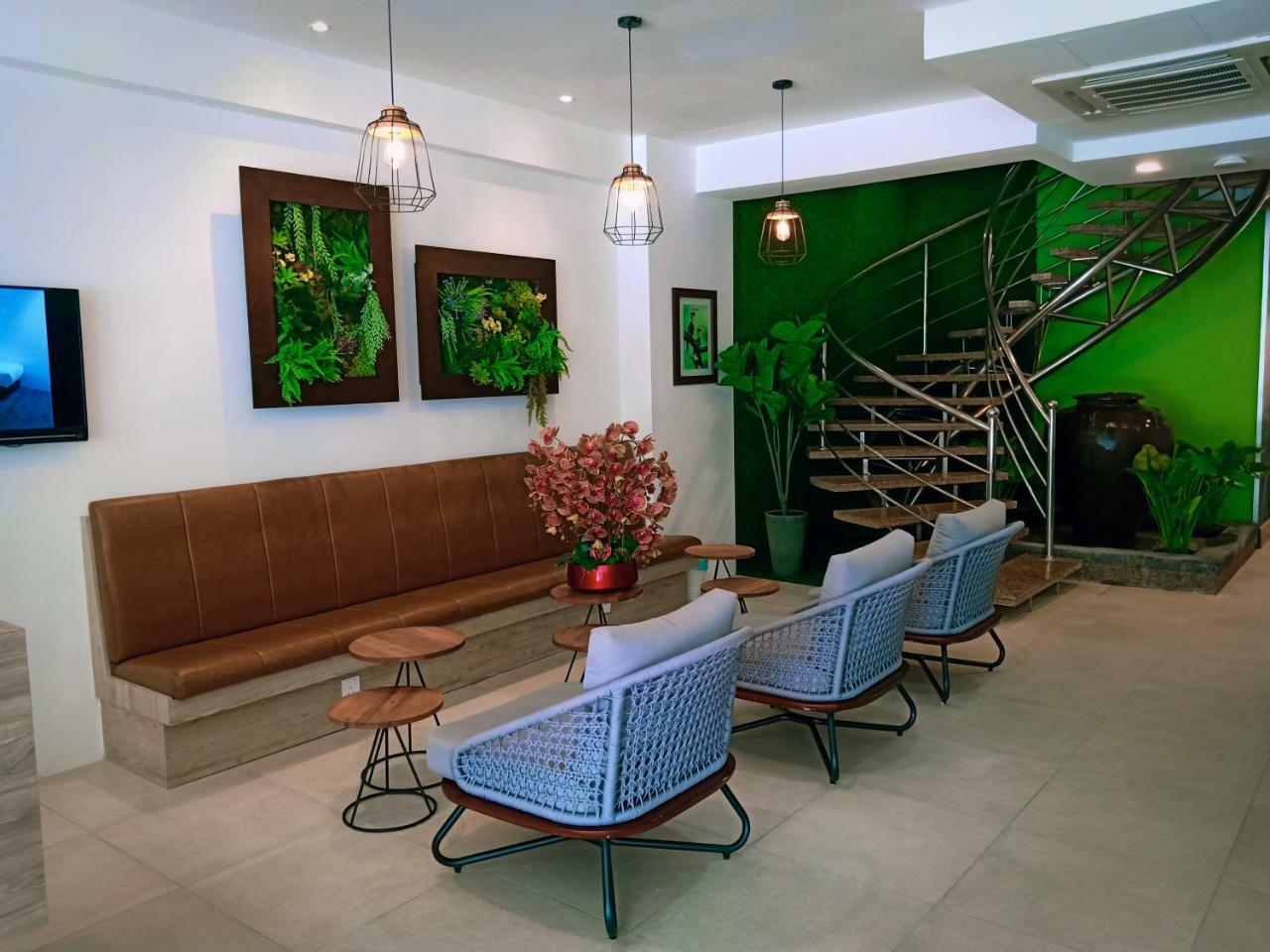 H Boutique Hotel Xplorer Loke Yew Kuala Lumpur Exteriör bild