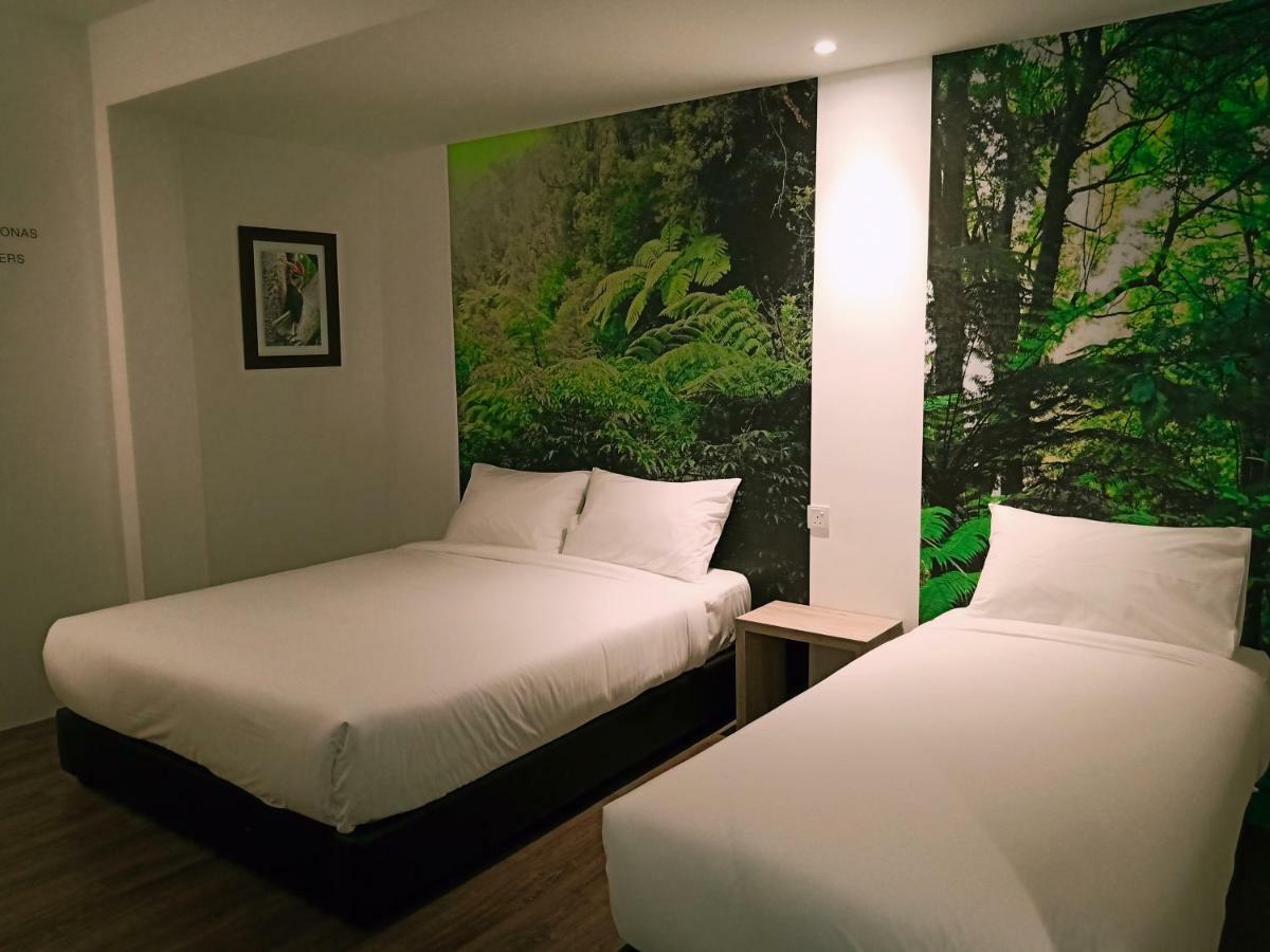 H Boutique Hotel Xplorer Loke Yew Kuala Lumpur Exteriör bild
